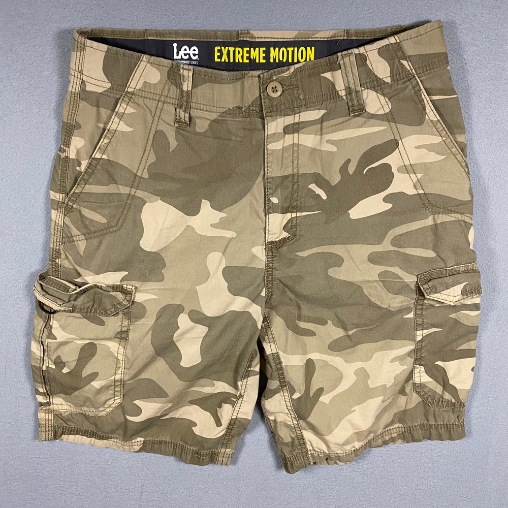Lee Extreme Motion Cargo Shorts Mens 32 Green Camo Performance Stretch 112314754